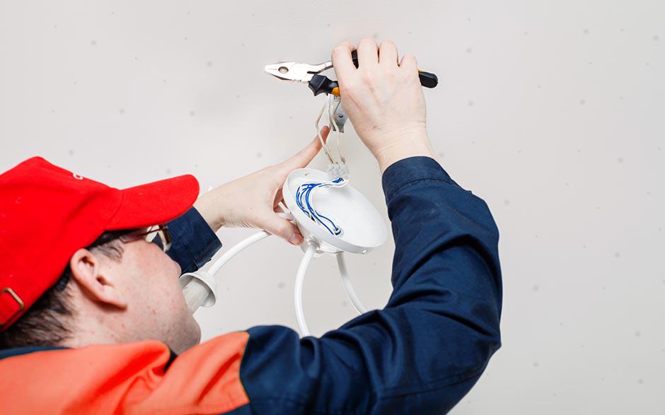 électricien dans le bâtiment Corbeil-Essonnes
